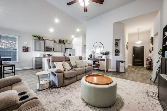 5500 Nelson Parkway, Denton, TX 76210