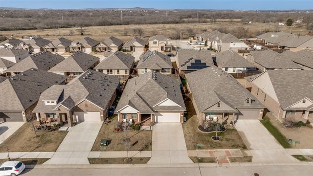 5500 Nelson Parkway, Denton, TX 76210