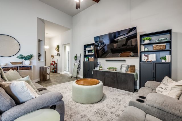 5500 Nelson Parkway, Denton, TX 76210