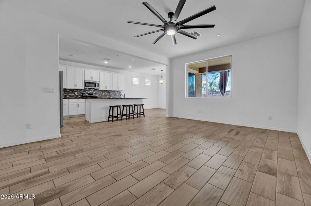 29470 N 113TH Lane, Peoria, AZ 85383 — photo 5