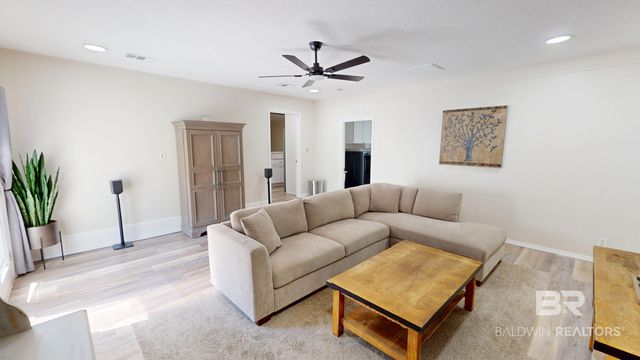 905 Imperial Drive, Mobile, AL 36608