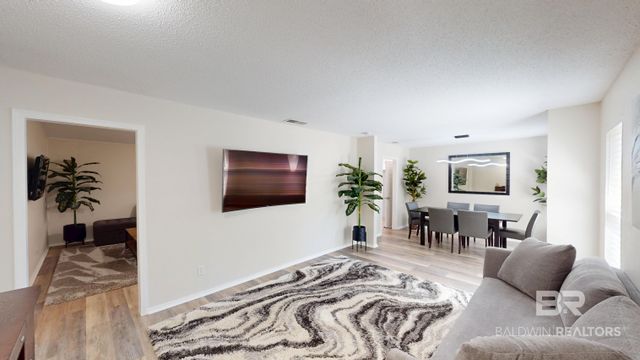 905 Imperial Drive, Mobile, AL 36608