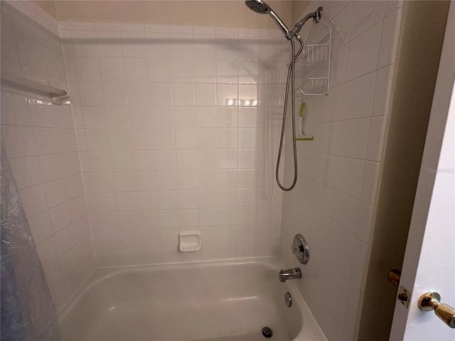 943 SUMMER BREEZE DRIVE, Brandon, FL 33511