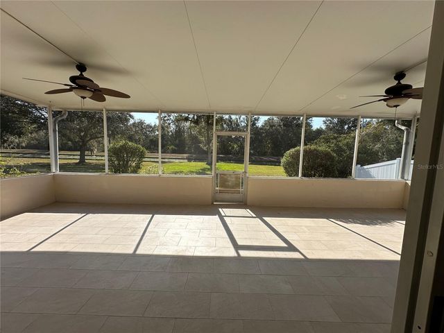 943 SUMMER BREEZE DRIVE, Brandon, FL 33511