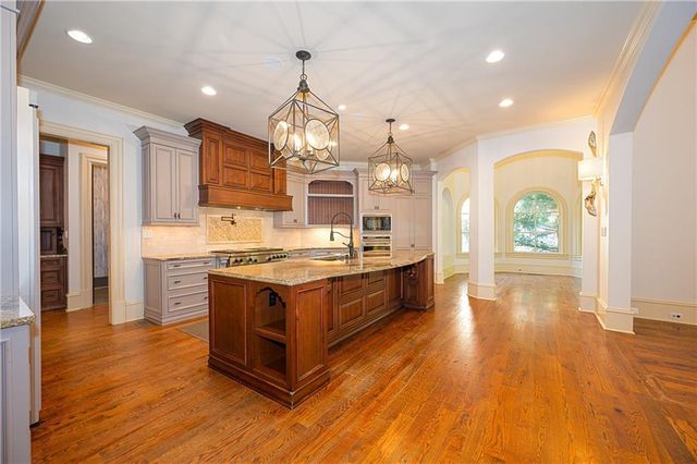 831 Camden Park Court NE, Atlanta, GA 30342