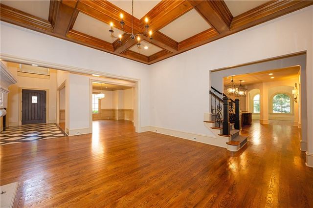 831 Camden Park Court NE, Atlanta, GA 30342