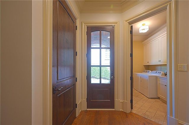 831 Camden Park Court NE, Atlanta, GA 30342