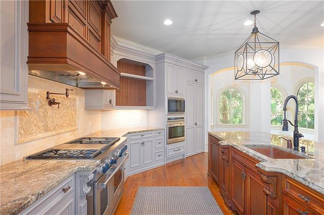 831 Camden Park Court NE, Atlanta, GA 30342