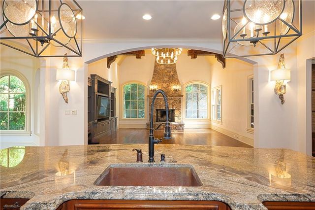 831 Camden Park Court NE, Atlanta, GA 30342