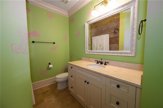 831 Camden Park Court NE, Atlanta, GA 30342