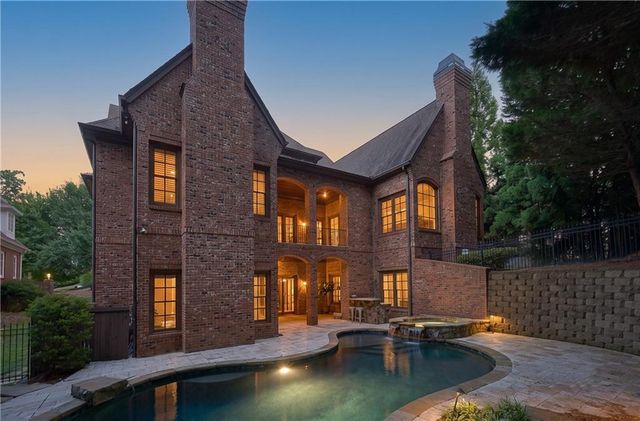 831 Camden Park Court NE, Atlanta, GA 30342