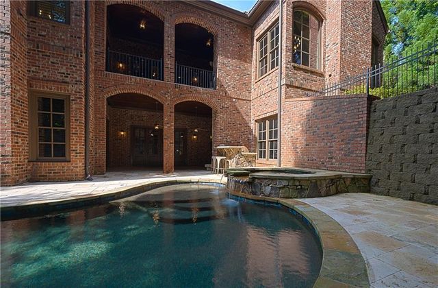 831 Camden Park Court NE, Atlanta, GA 30342
