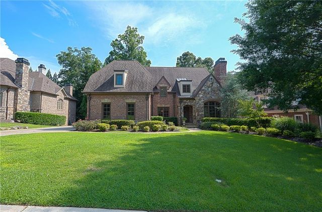 831 Camden Park Court NE, Atlanta, GA 30342