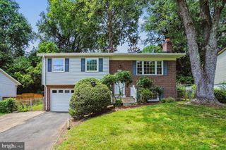 13804 GILBERT RD, Woodbridge, VA 22193