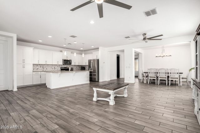 11574 W LEVI Drive, Avondale, AZ 85323