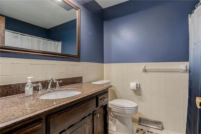 6701 CAENEN Avenue, Shawnee, KS 66216