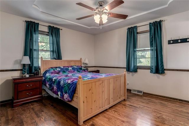 6701 CAENEN Avenue, Shawnee, KS 66216