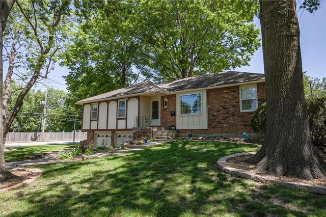 6701 CAENEN Avenue, Shawnee, KS 66216