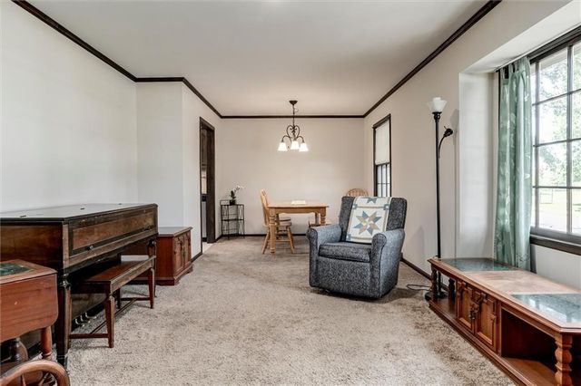 6701 CAENEN Avenue, Shawnee, KS 66216