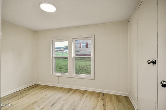 107 Hughes Lane, Johnson City, TN 37601