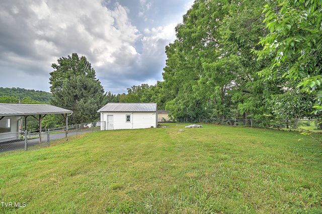 107 Hughes Lane, Johnson City, TN 37601