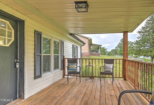 107 Hughes Lane, Johnson City, TN 37601