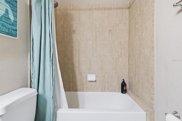 8801 SW 79TH AVENUE, Gainesville, FL 32608