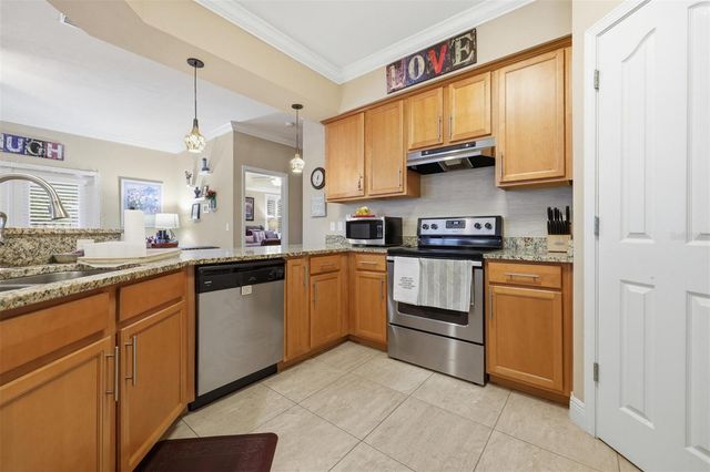 8801 SW 79TH AVENUE, Gainesville, FL 32608