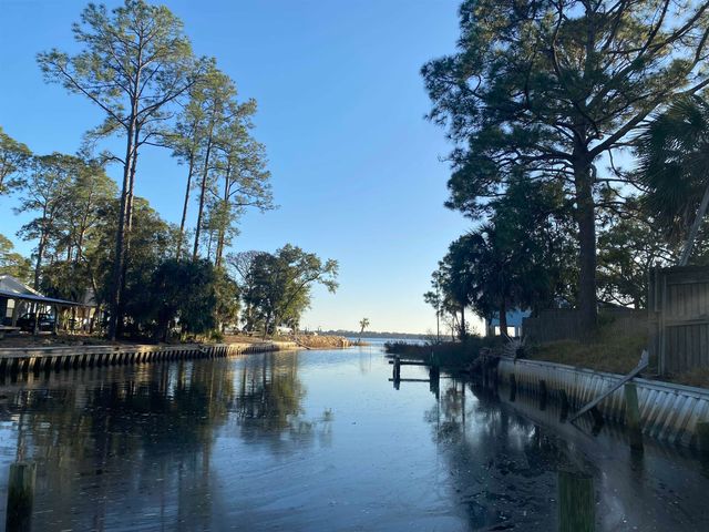 7 Tide Creek Drive, Panacea, FL 32346