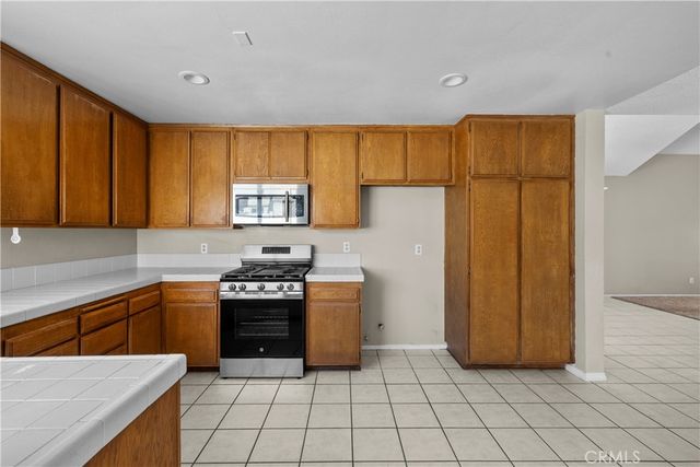 2224 Oak Haven, Simi Valley, CA 93063