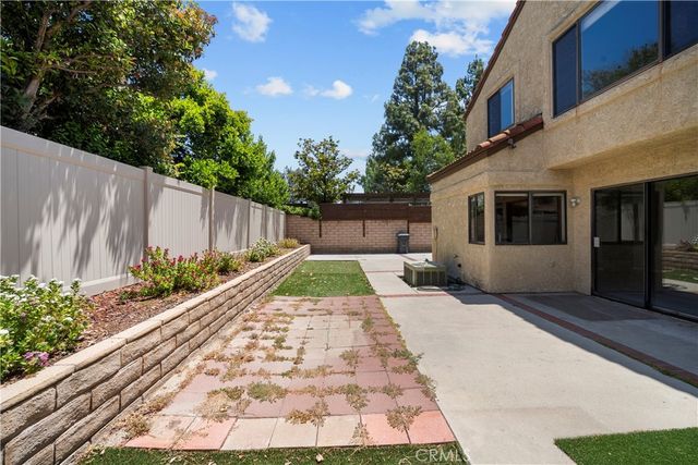 2224 Oak Haven, Simi Valley, CA 93063