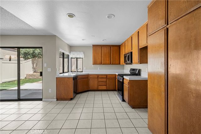 2224 Oak Haven, Simi Valley, CA 93063