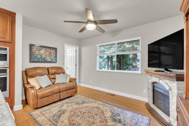 6029 Happy Pines Dr, Foresthill, CA 95631