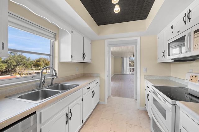 2623 SEVILLE BOULEVARD 301, Clearwater, FL 33764