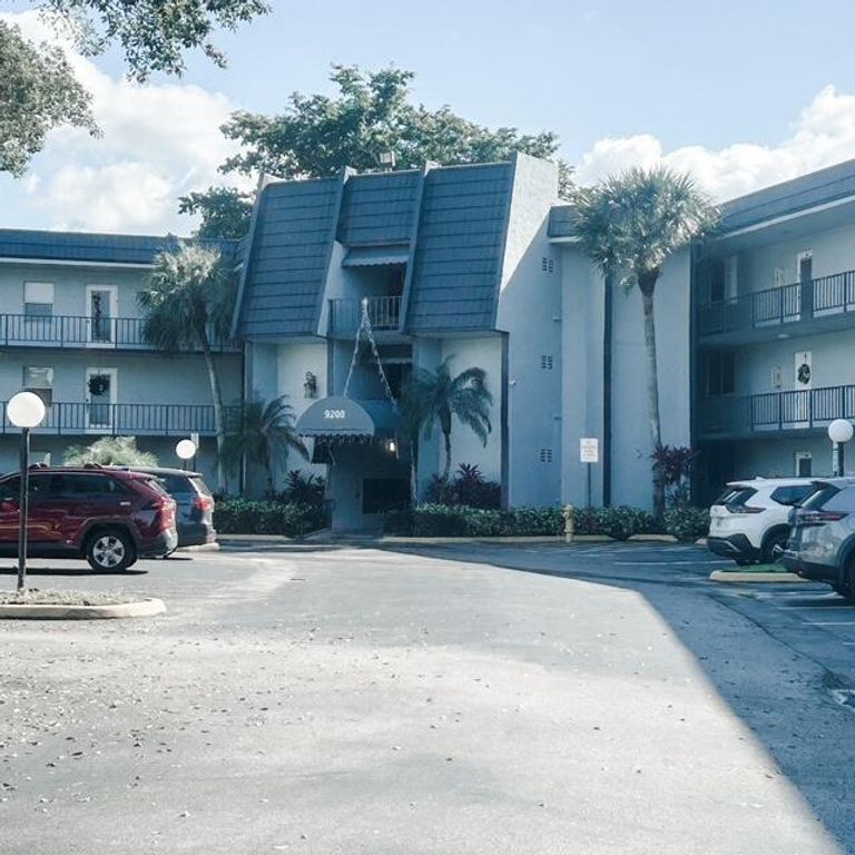 9200 Lime Bay Boulevard 312, Tamarac, FL 33321
