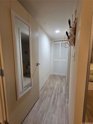 1315 Kalakaua Avenue 1110, Honolulu, HI 96826