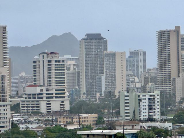 1315 Kalakaua Avenue 1110, Honolulu, HI 96826