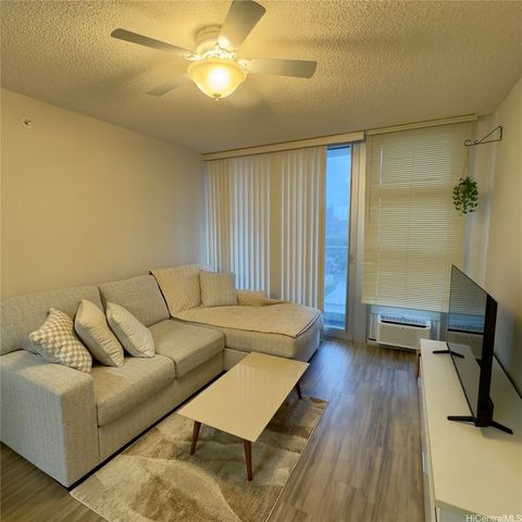 1315 Kalakaua Avenue 1110, Honolulu, HI 96826