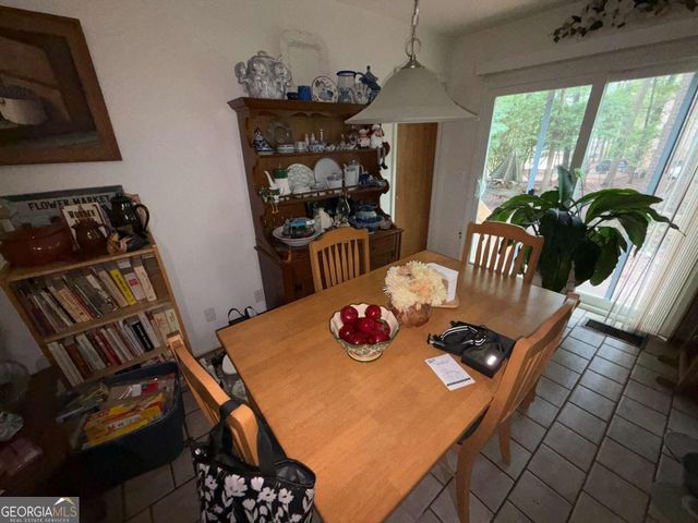 114 Lakeview Circle, Waleska, GA 30183