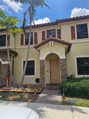 3214 SE 4th Ct, Homestead, FL 33033