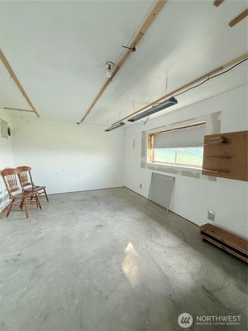 644 Dewberry E, Omak, WA 98841