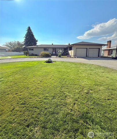 644 Dewberry E, Omak, WA 98841