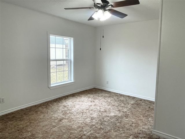 1335 Florea Street, Graham, TX 76450