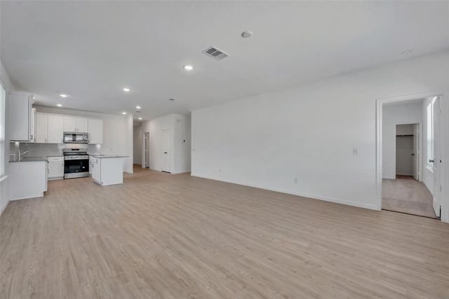 339 Lippizan Drive, Alvin, TX 77511