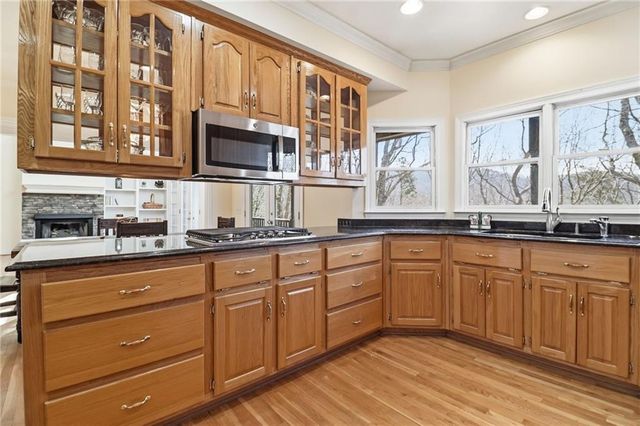 88 Bee Tree Ridge Court, Jasper, GA 30143