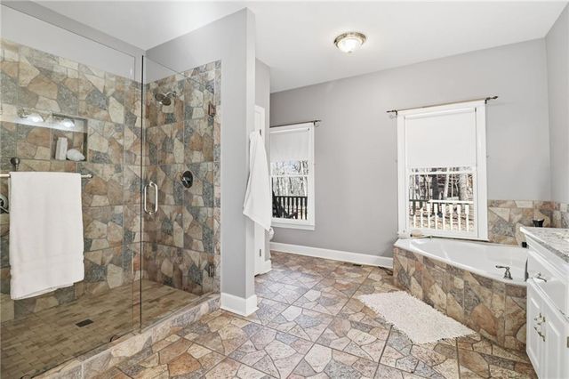 88 Bee Tree Ridge Court, Jasper, GA 30143