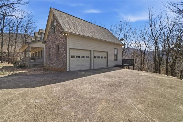 88 Bee Tree Ridge Court, Jasper, GA 30143