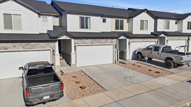 1252 W HIDDEN SPRING DR, Santaquin, UT 84655