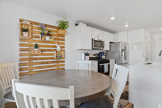 1252 W HIDDEN SPRING DR, Santaquin, UT 84655