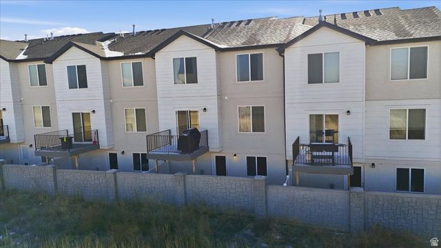 1252 W HIDDEN SPRING DR, Santaquin, UT 84655